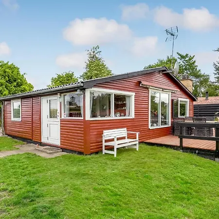 2 Bedroom Amazing In Sydals Holiday home *