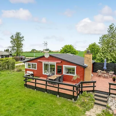 2 Bedroom Amazing In Sydals Holiday home *